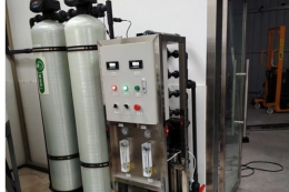 反滲透（tòu）設備